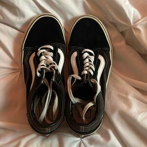 vans old skool shoes